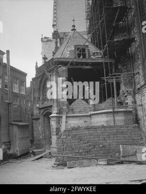 Restauration Old Church in Amsterdam, 20 février 1958, RESTAURATION, pays-Bas, agence de presse du XXe siècle photo, news to Remember, documentaire, photographie historique 1945-1990, histoires visuelles, L'histoire humaine du XXe siècle, immortaliser des moments dans le temps Banque D'Images