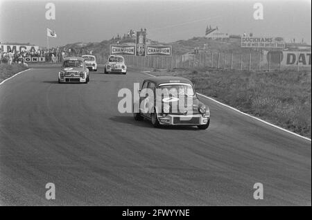 Les autoroutes sur le circuit Zandvoort, pour le Trophée Zandvoort, vue d'ensemble avec tribune, 30 août 1970, LES AUTOROUTES, Pays-Bas, Agence de presse du XXe siècle photo, nouvelles à retenir, documentaire, photographie historique 1945-1990, histoires visuelles, L'histoire humaine du XXe siècle, immortaliser des moments dans le temps Banque D'Images