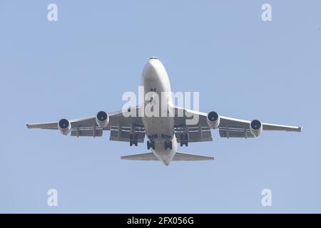 ISTANBUL, TURQUIE - 27 FÉVRIER 2021 : BOEING 747-428FER (CN 32867) D'ACT Airlines débarquant à l'aéroport Ataturk d'Istanbul. Banque D'Images