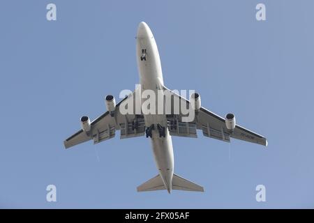 ISTANBUL, TURQUIE - 27 FÉVRIER 2021 : BOEING 747-428FER (CN 32867) D'ACT Airlines débarquant à l'aéroport Ataturk d'Istanbul. Banque D'Images