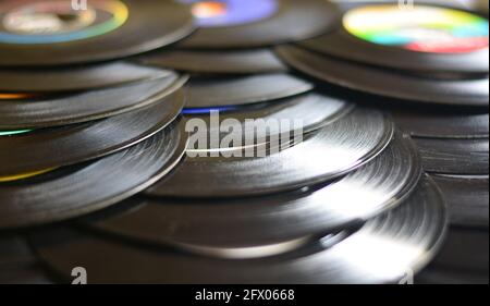 anciens vinyles de vieux groupes de rock et de blues Banque D'Images