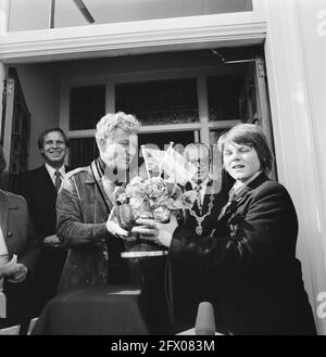 Un élève écossais Yorick remporte le premier prix du concours d'essai dans s Gravensande, 24 septembre 1977, essais, pays-Bas, agence de presse du xxe siècle photo, nouvelles à retenir, documentaire, photographie historique 1945-1990, histoires visuelles, L'histoire humaine du XXe siècle, immortaliser des moments dans le temps Banque D'Images