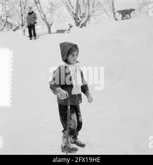 Visite royale à Grindelwald, photos de Marie, 31 décembre 1953, princesses, Pays-Bas, Agence de presse du XXe siècle photo, nouvelles à retenir, documentaire, photographie historique 1945-1990, histoires visuelles, L'histoire humaine du XXe siècle, immortaliser des moments dans le temps Banque D'Images