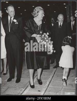 maison royale, reines, princes, visites, foires, Fleurs, enfants, Craadt MW. N., Utrecht, 9 septembre 1966, foires, visites, fleurs, enfants, reines, maison royale, princes, pays-Bas, agence de presse du XXe siècle photo, news to remember, documentaire, photographie historique 1945-1990, histoires visuelles, L'histoire humaine du XXe siècle, immortaliser des moments dans le temps Banque D'Images