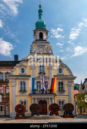 Kulmbach-les fûts de cérémonie des brasseries devant le Hôtel de ville Banque D'Images