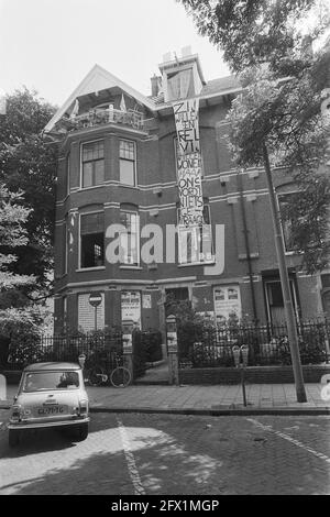 Squat Luijk à Jan Luykenstraat à Amsterdam; tout le bâtiment, 2 août 1982, Squats, Pays-Bas, Agence de presse du XXe siècle photo, nouvelles à retenir, documentaire, photographie historique 1945-1990, histoires visuelles, L'histoire humaine du XXe siècle, immortaliser des moments dans le temps Banque D'Images