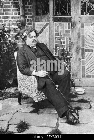 Gilbert Keith Chesterton (1874 - 1936), connu sous le nom de G.K. Chesterton, montré c1914, était un auteur britannique de premier plan, penseur, journaliste, critique artistique, debater, Théologien laïc et apologiste chrétien du début du XXe siècle. Écrivain prolifique, il a publié près de 100 livres et plus de 4,000 articles et essais de journaux. Banque D'Images