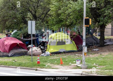 Campement sans-abri, Austin, Texas, Etats-Unis, par James D Coppinger/Dembinsky photo Assoc Banque D'Images