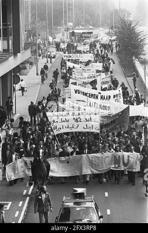 Manifestation pour les 182 Marocains à Utrecht; démonstration générale, 16 septembre 1978, manifestations, Pays-Bas, Agence de presse du XXe siècle photo, nouvelles à retenir, documentaire, photographie historique 1945-1990, histoires visuelles, L'histoire humaine du XXe siècle, immortaliser des moments dans le temps Banque D'Images