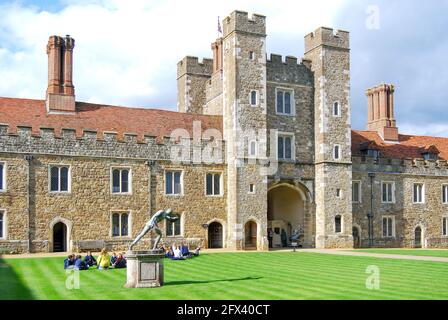 Maison de Knole du XVe siècle, parc de Knole, Sevenoaks, Kent, Angleterre, Royaume-Uni Banque D'Images