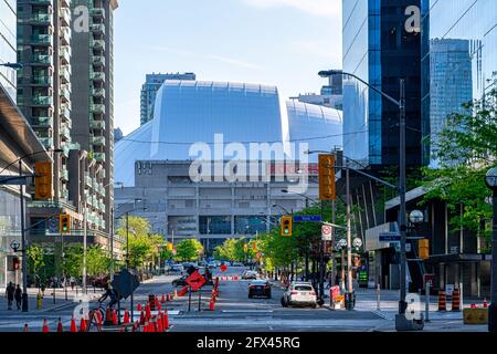 Le stade Rogers Centre, vu du boulevard Bremner, dans le quartier du centre-ville de Toronto, Canada Banque D'Images