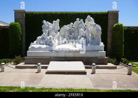 Cypress, Californie, États-Unis 24 mai 2021 UNE vue générale de l'atmosphère de Forest Lawn Cypress Memorial Park le 24 mai 2021 à Cypress, Californie, États-Unis. Photo par Barry King/Alay stock photo Banque D'Images