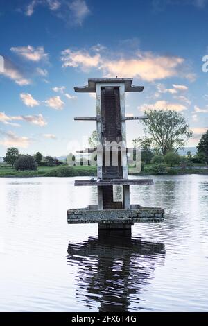 Old Diving Platform Coate Water Country Park , Swindon , Angleterre Banque D'Images