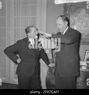 Conférence du Cabinet du Premier ministre de Quay tenue au nom de la visite du Premier ministre grec dans notre pays. Caramanlis et LUN, 28 février 1963, conférences, pays-Bas, agence de presse du xxe siècle photo, nouvelles à retenir, documentaire, photographie historique 1945-1990, histoires visuelles, L'histoire humaine du XXe siècle, immortaliser des moments dans le temps Banque D'Images