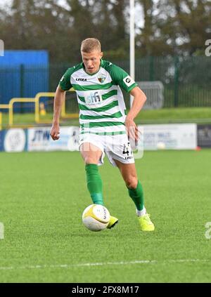 Bridgend, pays de Galles. 10 octobre 2020. Beau Cornish des New Saints en action lors du match du premier ministre JD Cymru entre Penybont et les New Saints au SDM Glass Stadium de Bridgend, pays de Galles, Royaume-Uni le 10 octobre 2020. Les stades sportifs du Royaume-Uni restent soumis à des restrictions strictes en raison de la pandémie du coronavirus, car les lois de distanciation sociale du gouvernement interdisent aux fans à l'intérieur des lieux, ce qui entraîne des matchs à huis clos. Crédit : Duncan Thomas/Majestic Media. Banque D'Images