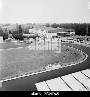 Construction de la salle de hockey sur glace à la patinoire Jaap Eden à Amsterdam, le 26 septembre 1973, pays-Bas, agence de presse du XXe siècle photo, news to Remember, documentaire, photographie historique 1945-1990, histoires visuelles, L'histoire humaine du XXe siècle, immortaliser des moments dans le temps Banque D'Images