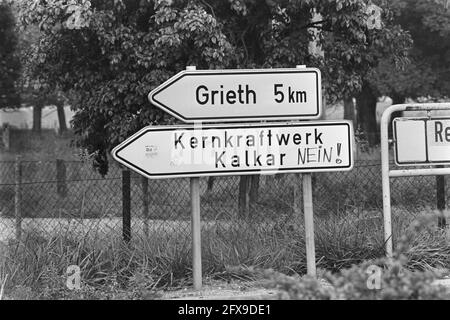 Mur de construction autour de la centrale nucléaire de Kalkar, 1er septembre 1977, centrales nucléaires, pays-Bas, agence de presse du xxe siècle photo, nouvelles à retenir, documentaire, photographie historique 1945-1990, histoires visuelles, L'histoire humaine du XXe siècle, immortaliser des moments dans le temps Banque D'Images