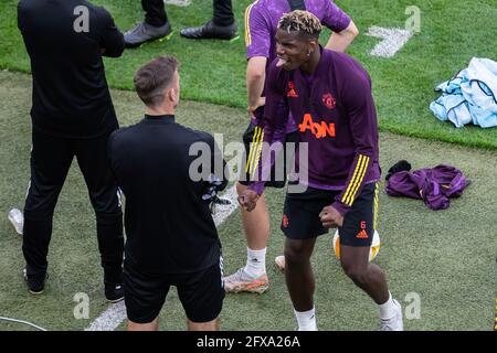 Gdansk, Pologne. 25 mai 2021. Paul Pogba de Manchester United en action pendant la session d'entraînement officielle un jour avant le match final 2021 de l'UEFA Europa League entre Villarreal CF et Manchester United à Gdansk Arena. Crédit : SOPA Images Limited/Alamy Live News Banque D'Images