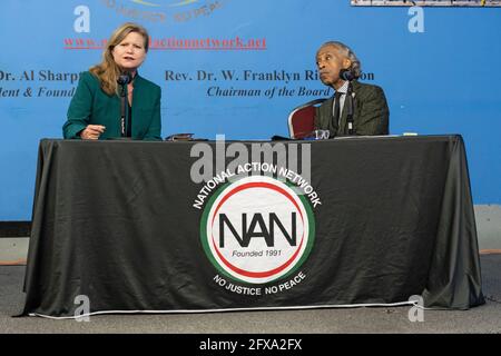 New York, États-Unis. 25 mai 2021. Kathryn Garcia s'exprime au Forum Mayoral du National action Network à New York. Les principaux candidats démocrates à la mairie de New York participent au révérend Al Sharpton et au forum mayonnaise du National action Network qui s'est tenu devant un public en direct à l'occasion de l'anniversaire du meurtre de George Floyd. Crédit : SOPA Images Limited/Alamy Live News Banque D'Images