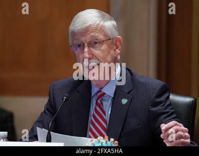 Washington, États-Unis. 26 mai 2021. Directeur NIH FR. Francis Collins témoigne devant un sous-comité des crédits du Sénat qui étudie le budget de l'Institut national de la santé (NIH) et l'état de la recherche médicale à Capitol Hill, à Washington, DC, le mercredi 26 mai 2021. Photo par Sarah Silbiger/Pool/Sipa USA crédit: SIPA USA/Alay Live News Banque D'Images