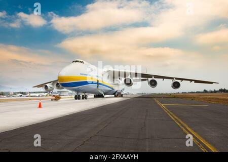 Santiago du Chili, région métropolitaine, Chili, Amérique du Sud - l'Antonov 225 aussi connu sous LE nom DE AN-225. Banque D'Images