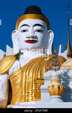 Tremblement de terre dommages à la Pagode Yan Aung Nan Aung Hsu Taung PRI près de la ville de Nyaungshwe au lac Inle, dans l'État Shan, dans le centre du Myanmar (Birmanie). THI Banque D'Images