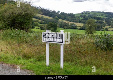 Panneau gallois, station Castell Caereinion, Welshpool & Llanfair Light Railway, Powys, pays de Galles. Banque D'Images