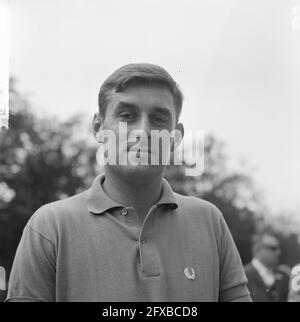 Championnats internationaux de tennis hollandais 1964 à Hilversum, 20 juillet 1964, championnats de tennis, pays-Bas, agence de presse du xxe siècle photo, nouvelles à retenir, documentaire, photographie historique 1945-1990, histoires visuelles, L'histoire humaine du XXe siècle, immortaliser des moments dans le temps Banque D'Images