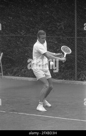 Championnats internationaux de tennis Milk House à Hilversum, 25 juillet 1972, championnats, tennis, Pays-Bas, Agence de presse du XXe siècle photo, nouvelles à retenir, documentaire, photographie historique 1945-1990, histoires visuelles, L'histoire humaine du XXe siècle, immortaliser des moments dans le temps Banque D'Images