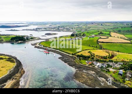 Vue aérienne de drone au-dessus de Strangford Lough Banque D'Images