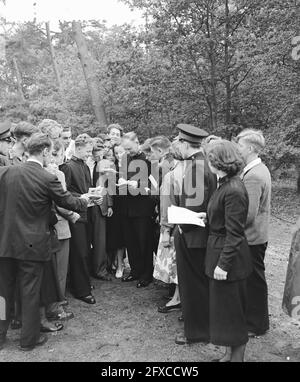 Journée nationale de campagne Armée du Salut Baarn Colonel Westergaard (Londres), 23 juin 1954, pays-Bas, Agence de presse du XXe siècle photo, nouvelles à retenir, documentaire, photographie historique 1945-1990, histoires visuelles, L'histoire humaine du XXe siècle, immortaliser des moments dans le temps Banque D'Images