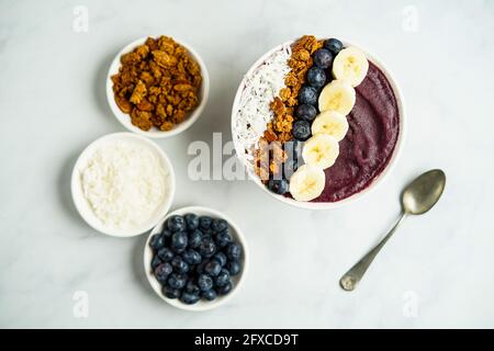 Bol frappé aux bleuets Banque D'Images