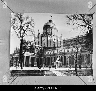 Paleis voor Volksvlijt, Amsterdam; brûlé 1929, extérieur, août 7, 1970, palais, pays-Bas, Agence de presse du XXe siècle photo, nouvelles à retenir, documentaire, photographie historique 1945-1990, histoires visuelles, L'histoire humaine du XXe siècle, immortaliser des moments dans le temps Banque D'Images