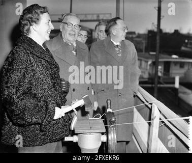 Lancement de Motor Tung Independent à Hendrik Ido Ambacht, 15 janvier 1958, launchings, Motor Tung, pays-Bas, agence de presse du xxe siècle photo, nouvelles à retenir, documentaire, photographie historique 1945-1990, histoires visuelles, L'histoire humaine du XXe siècle, immortaliser des moments dans le temps Banque D'Images