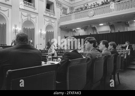 Chambre des représentants, débat sur le rapport de enquetecommissie paspoortproject, 15 septembre 1988, débats de chambre, pays-Bas, agence de presse du xxe siècle photo, nouvelles à retenir, documentaire, photographie historique 1945-1990, histoires visuelles, L'histoire humaine du XXe siècle, immortaliser des moments dans le temps Banque D'Images