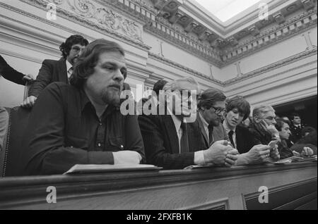 Chambre basse, débat d'urgence sur le chantier naval d'Amsterdam NSM, 24 février 1981, WETHOUDERS, débats de chambre, Politique, chantiers navals, stands, pays-Bas, agence de presse du XXe siècle photo, news to remember, documentaire, photographie historique 1945-1990, histoires visuelles, L'histoire humaine du XXe siècle, immortaliser des moments dans le temps Banque D'Images