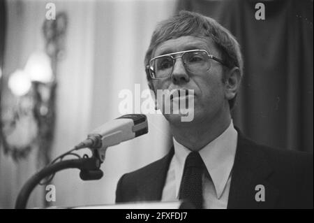 Chambre basse, débat d'urgence sur les ogives nucléaires dans le missile lance Stons, 24 mai 1978, politique, pays-Bas, agence de presse du xxe siècle photo, nouvelles à retenir, documentaire, photographie historique 1945-1990, histoires visuelles, L'histoire humaine du XXe siècle, immortaliser des moments dans le temps Banque D'Images