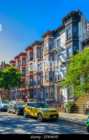Plusieurs familles Queen Anne 'appartements bâtiments' au 548-554 11th Street, Park Slope, Brooklyn. Banque D'Images