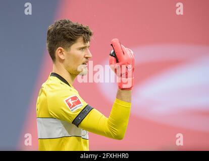 Leverkusen, Allemagne. 27 mai 2021. BVB apporte à Stuttgart goalwart Gregor Kobel. Archive photo: Goalwart Gregor KOBEL (S) Gesture, Gesture, Soccer 1. Bundesliga, 20e jour de match, Bayer 04 Leverkusen (LEV) - VfB Stuttgart (S) 5: 2, le 02/06/2021 à Leverkusen/Allemagne. VÇ ® Credit: dpa/Alay Live News Banque D'Images