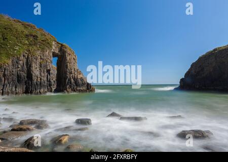 Church Doors Cove, Skrinkle Haven, Pembrokeshire Coast, pays de Galles, Royaume-Uni, Europe Banque D'Images