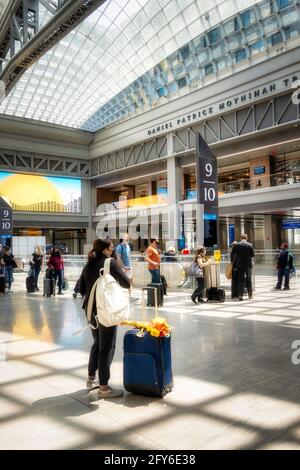 Le Moynihan train Hall (MTH) est situé dans le bâtiment historique de la poste James A. Farley, New York City, États-Unis Banque D'Images