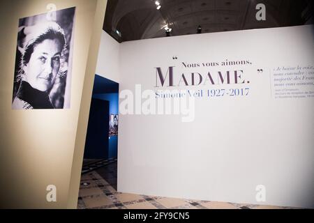 Ouverture de l'exposition 'nous vous aimons, Madame' Simone Veil 1927-2017 à l'Hôtel de ville de Paris le 27 mai 2021 à Paris, France. Photo de Nasser Berzane/ABACAPRESS.COM Banque D'Images