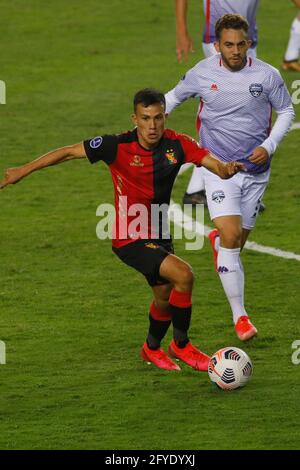 Lima, Pérou. 27 mai 2021. W. Tandazo lors d'un match entre Melgar (PER) et Metropolitanos FC (VEN) joué au Monumental U Stadium, à Lima, Pérou. Jeu valable pour le groupe D, sixième tour de la phase de groupe de CONMEBOL Sulamericana 2021. Crédit: Ricardo Moreira/FotoArena/Alay Live News Banque D'Images