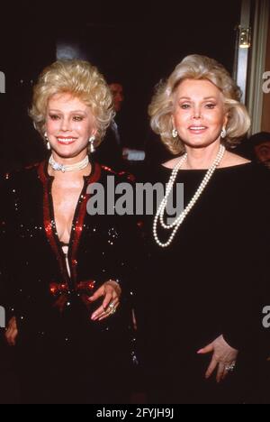 EVA Gabor et ZSA ZSA Gabor Circa années 80 crédit: Ralph Dominguez/MediaPunch Banque D'Images