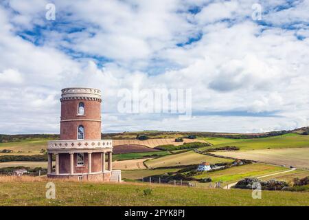 La tour Clavell, également connue sous le nom de Clavell Folly ou la tour Kimmeridge, baie Kimmeridge dans l'île de Purbeck, dans le Dorset. Banque D'Images