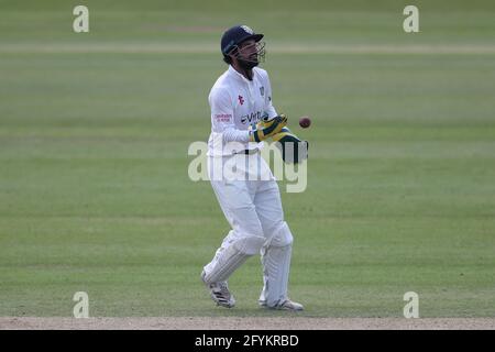 CHESTER LE STREET, ROYAUME-UNI. 28 MAI Ned Eckersley de Durham lors du match de championnat du comté de LV= entre le Durham County Cricket Club et Essex à Emirates Riverside, Chester le vendredi 28 mai 2021. (Credit: Mark Fletcher | MI News) Credit: MI News & Sport /Alay Live News Banque D'Images