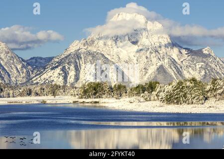 Lever du soleil à Oxbow Bend, parc national de Grand Teton, Wyoming Banque D'Images