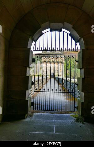 Derwent Reservoir et barrage, Ladybower, Peak District, Derbyshire, Royaume-Uni Banque D'Images