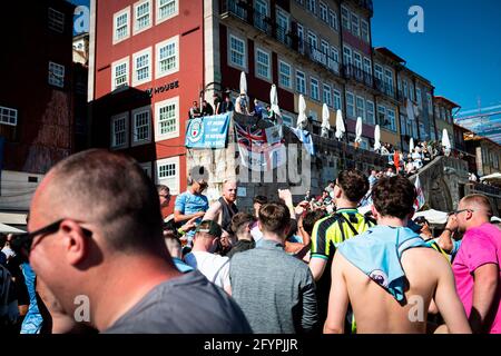 Porto, Royaume-Uni. 29 mai 2021. Les fans de Manchester City se rassemblent près du stade est‡dio do Drag, à Porto, au Portugal, avant la finale de la Ligue des Champions entre le Chelsea FC et le Manchester City FC. Crédit photo: Teresa Nunes/Sipa USA **NO UK SALES** crédit: SIPA USA/Alay Live News Banque D'Images