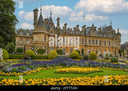 Waddesdon Manor and Gardens, près d'Aylesbury, Buckinghamshire, Angleterre Banque D'Images